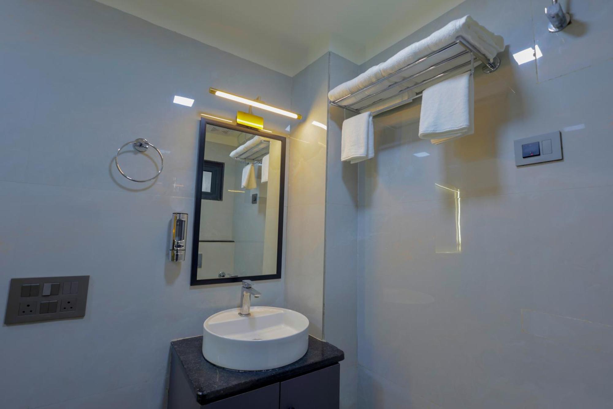 Narayana Homes Mathura Zewnętrze zdjęcie